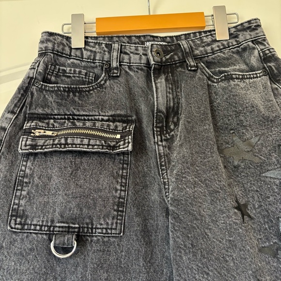 Hot Topic | 7 | Black Washed Wide Leg Cargo Jeans | Distressed Grunge Alt Pants - Picture 8 of 13